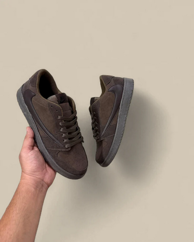 Travis Scott Velvet