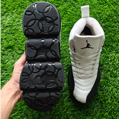 J 12 White/Black Tube
